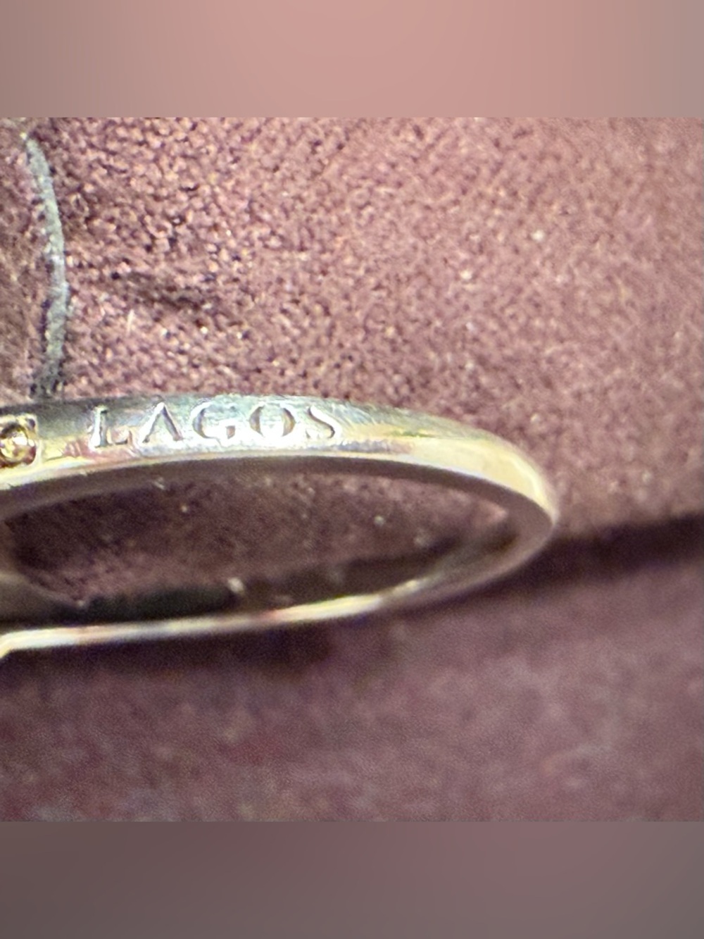 LAGOS Two Tone
Rittenhouse Pavé
Diamond Ring - Picture 12 of 15